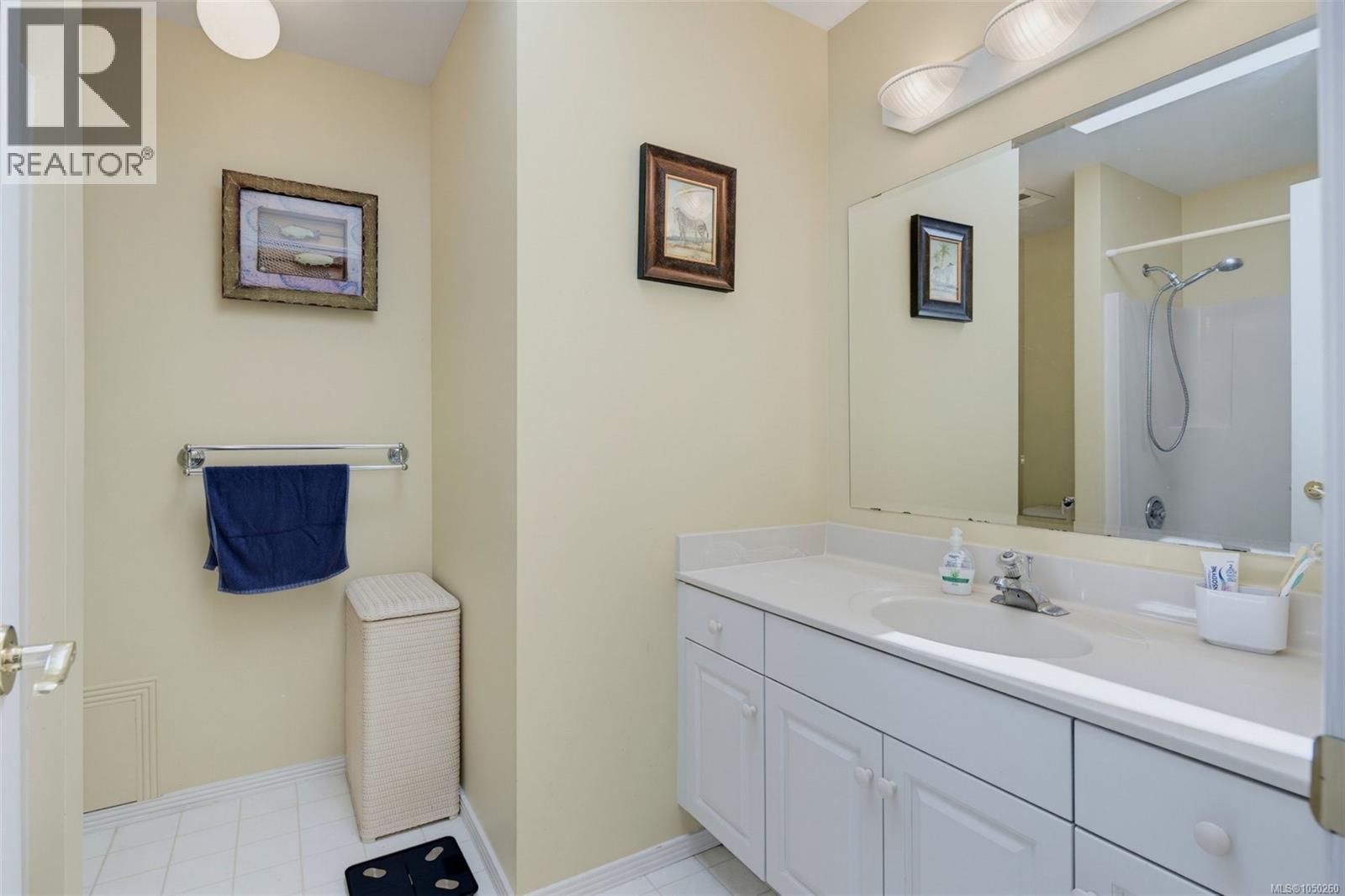 1847 El Sereno Dr Property Photo 18