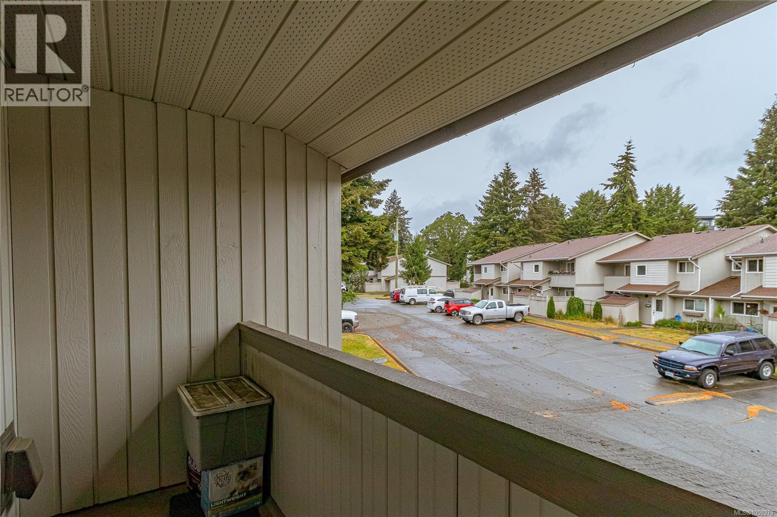 29 2771 Spencer Rd Property Photo 21