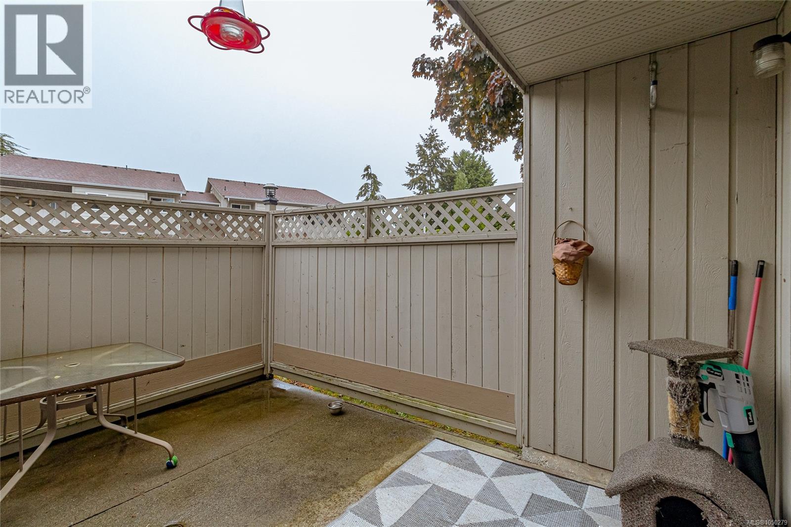 29 2771 Spencer Rd Property Photo 22