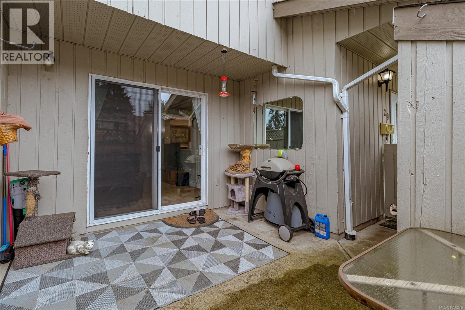 29 2771 Spencer Rd Property Photo 23