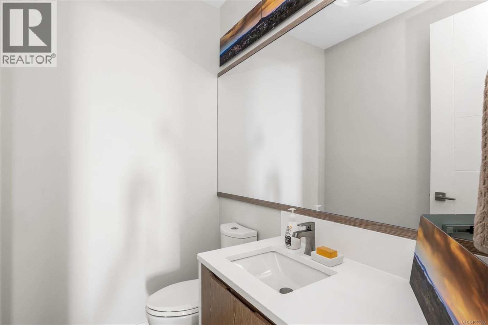 601 1201 Fort St Property Photo 16
