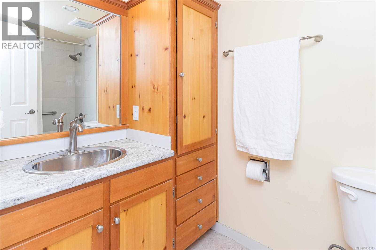 101 1050 Park Blvd Property Photo 21