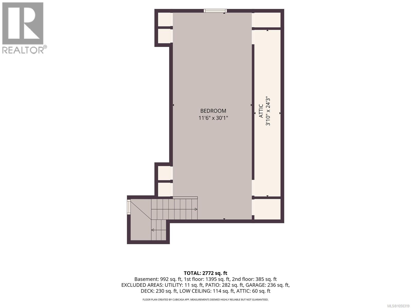 471 Selby St Property Photo 14