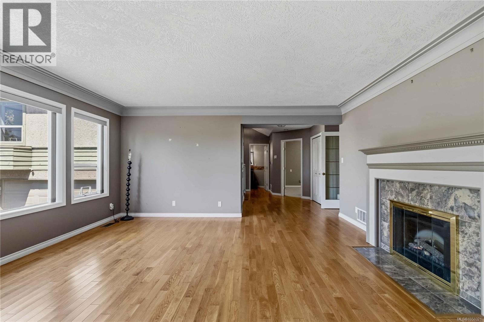 4343 Emily Carr Dr Property Photo 5