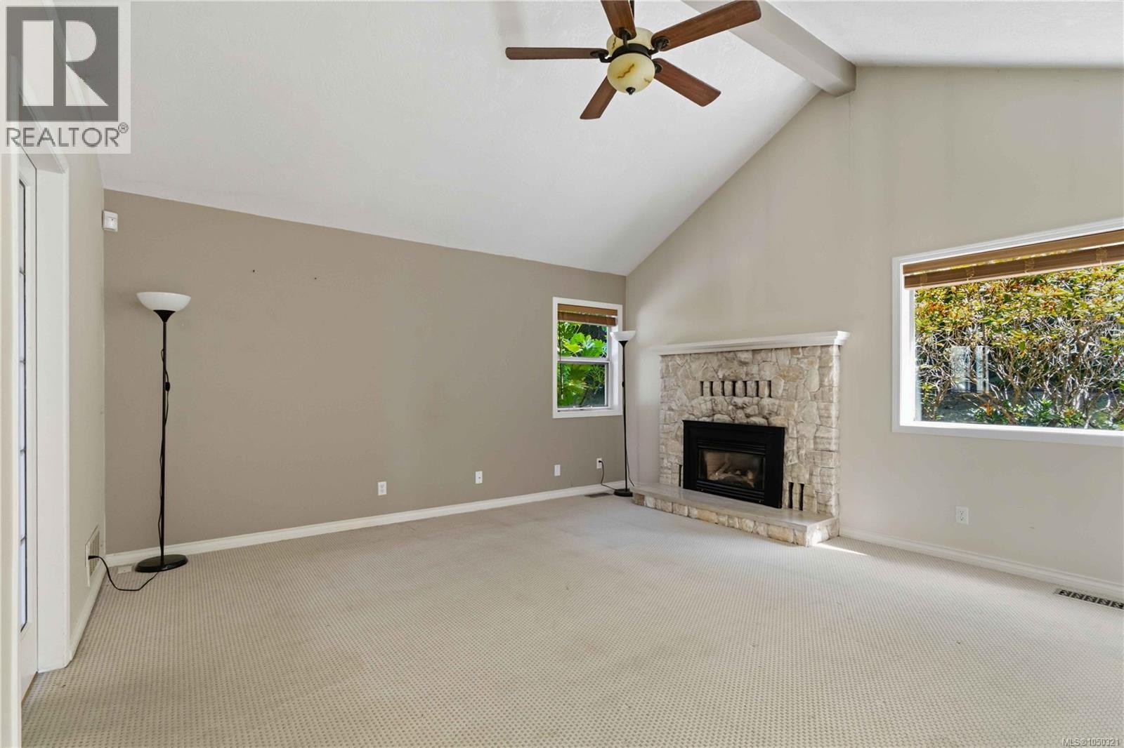 4343 Emily Carr Dr Property Photo 14