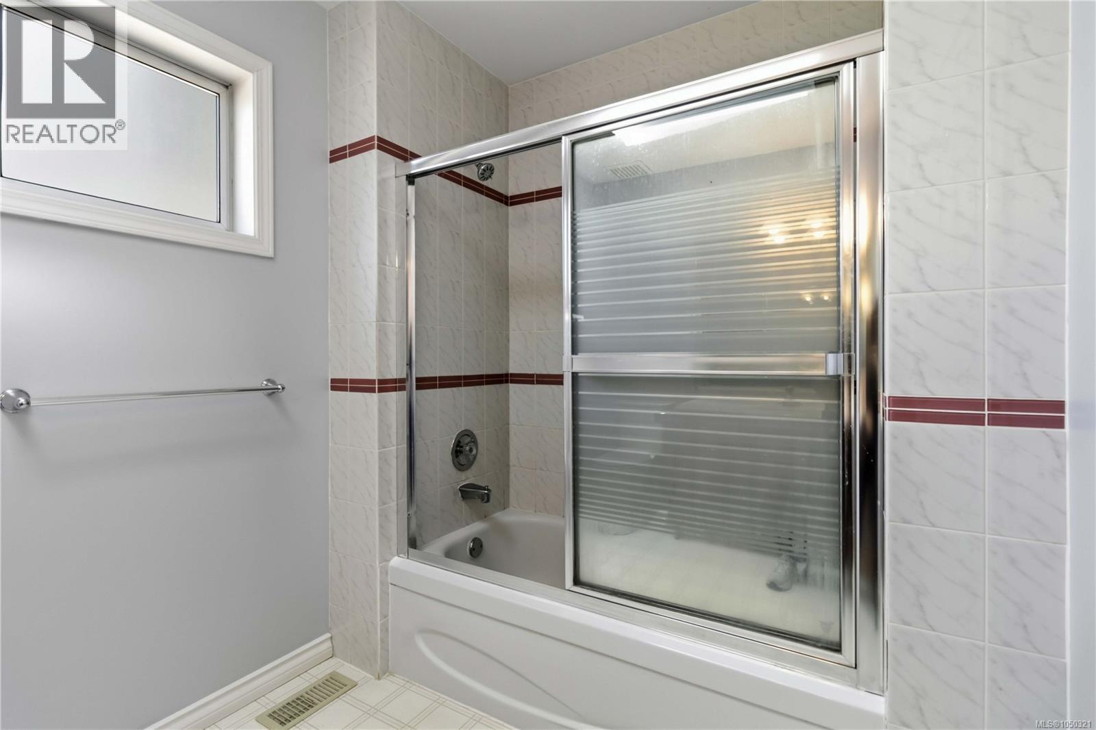4343 Emily Carr Dr Property Photo 26