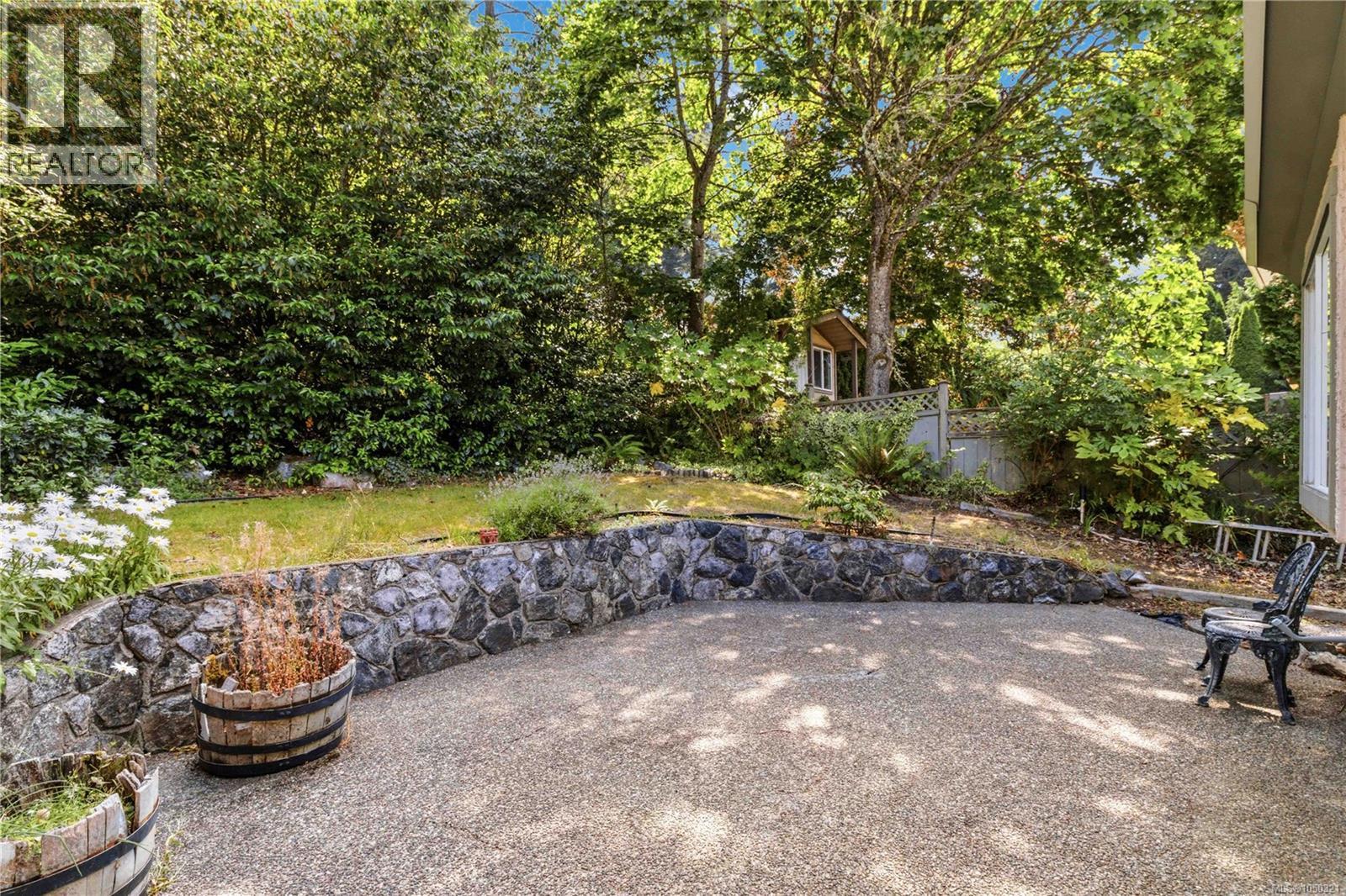 4343 Emily Carr Dr Property Photo 40