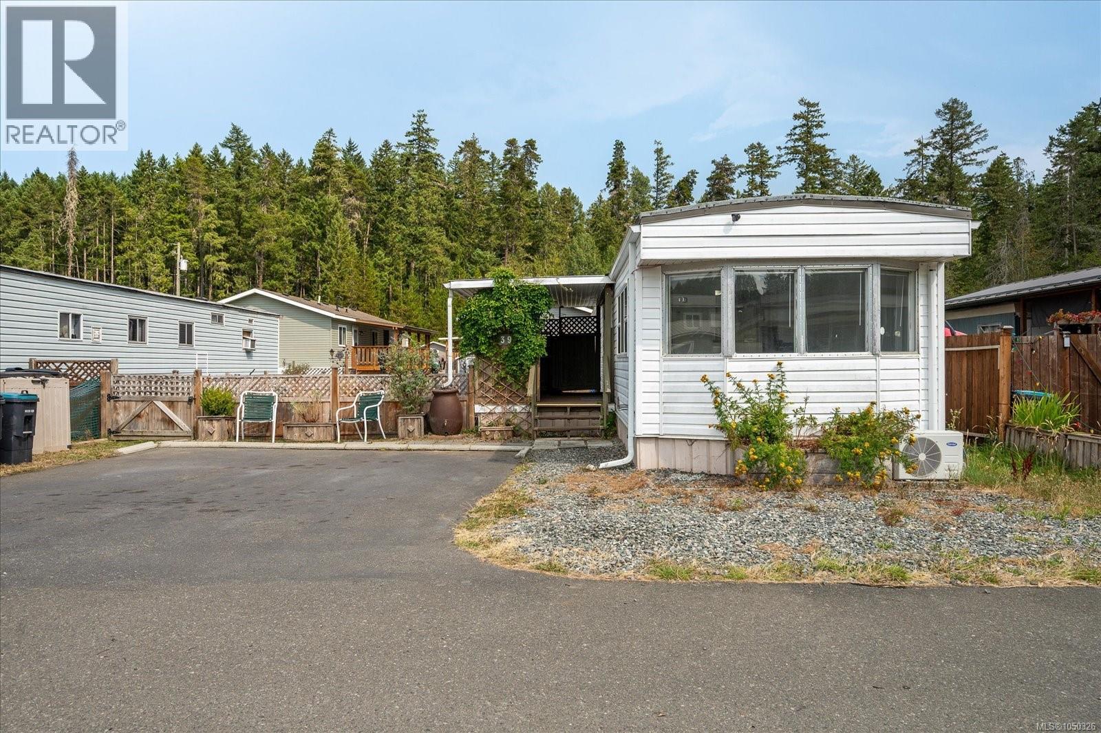 39 1050 Bowlby Rd Property Photo 4