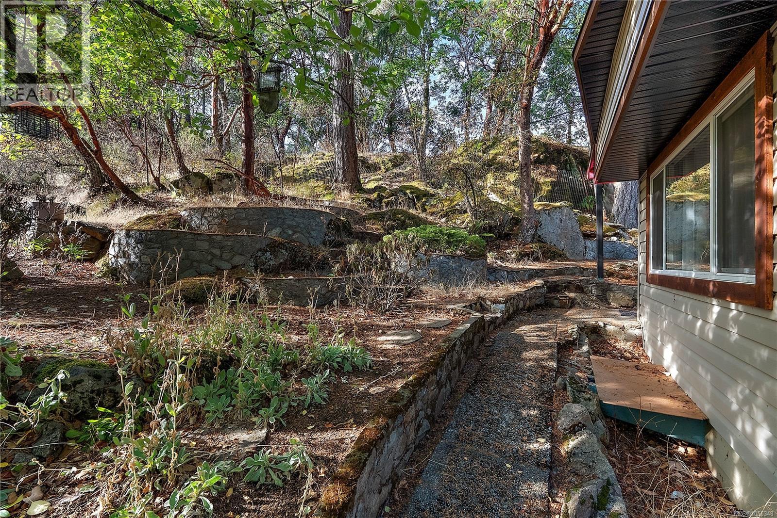 74 2500 Florence Lake Rd Property Photo 32