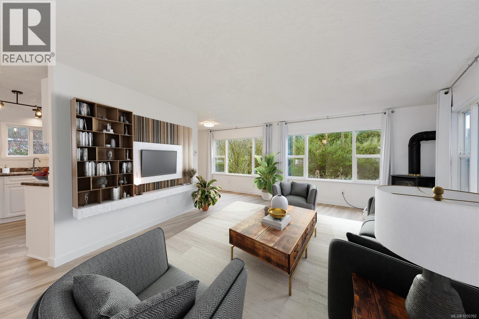 39 2587 Selwyn Rd Property Photo 5