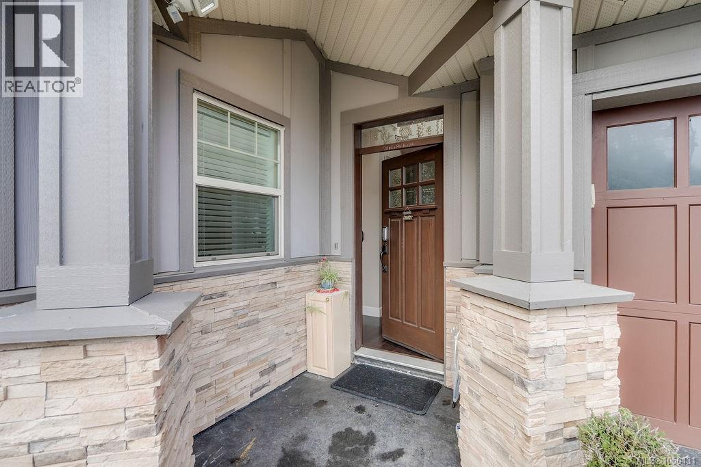 110 1177 Deerview Pl Property Photo 3