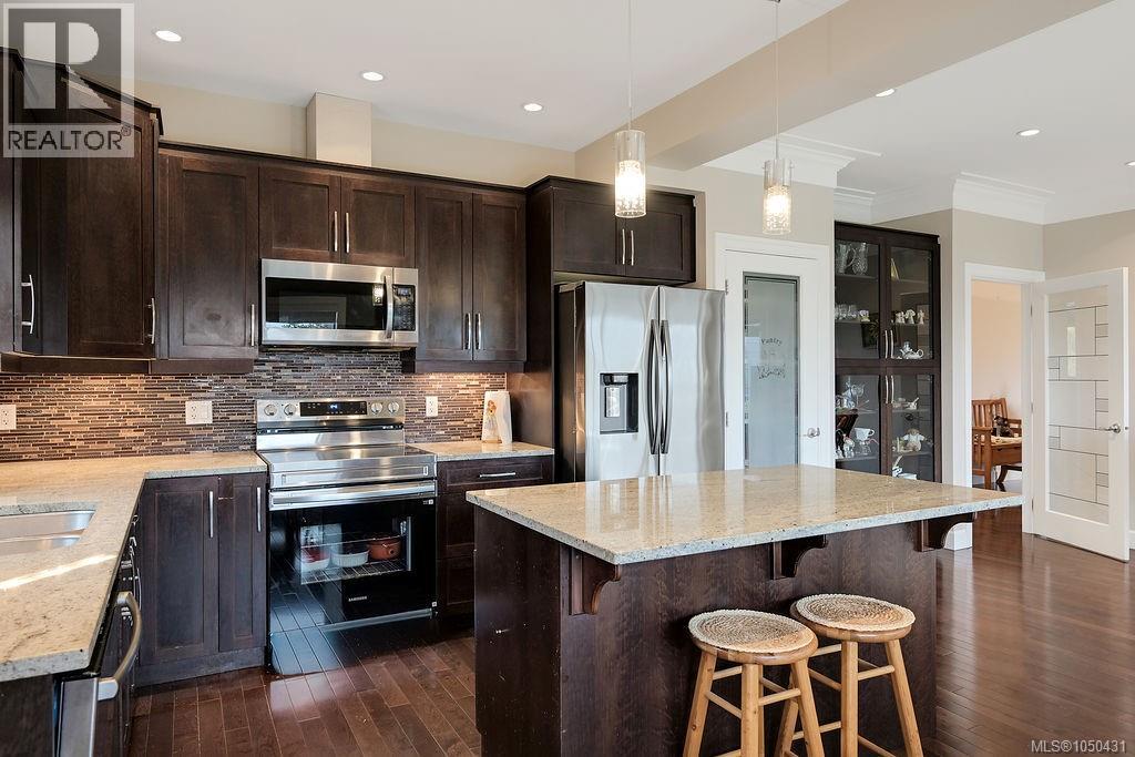 110 1177 Deerview Pl Property Photo 7