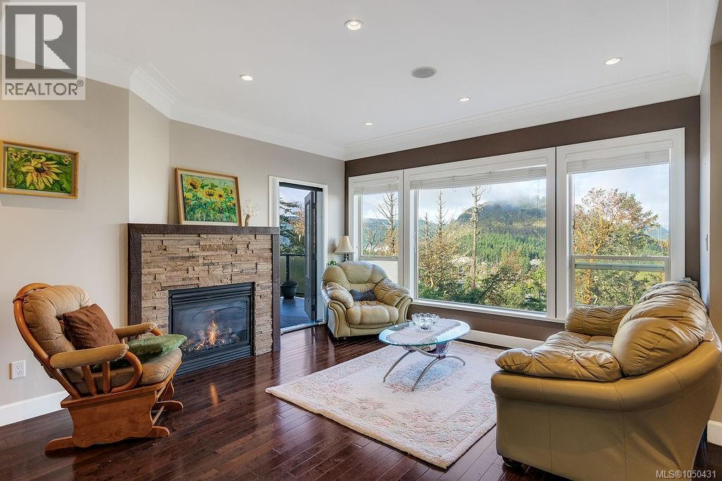 110 1177 Deerview Pl Property Photo 11