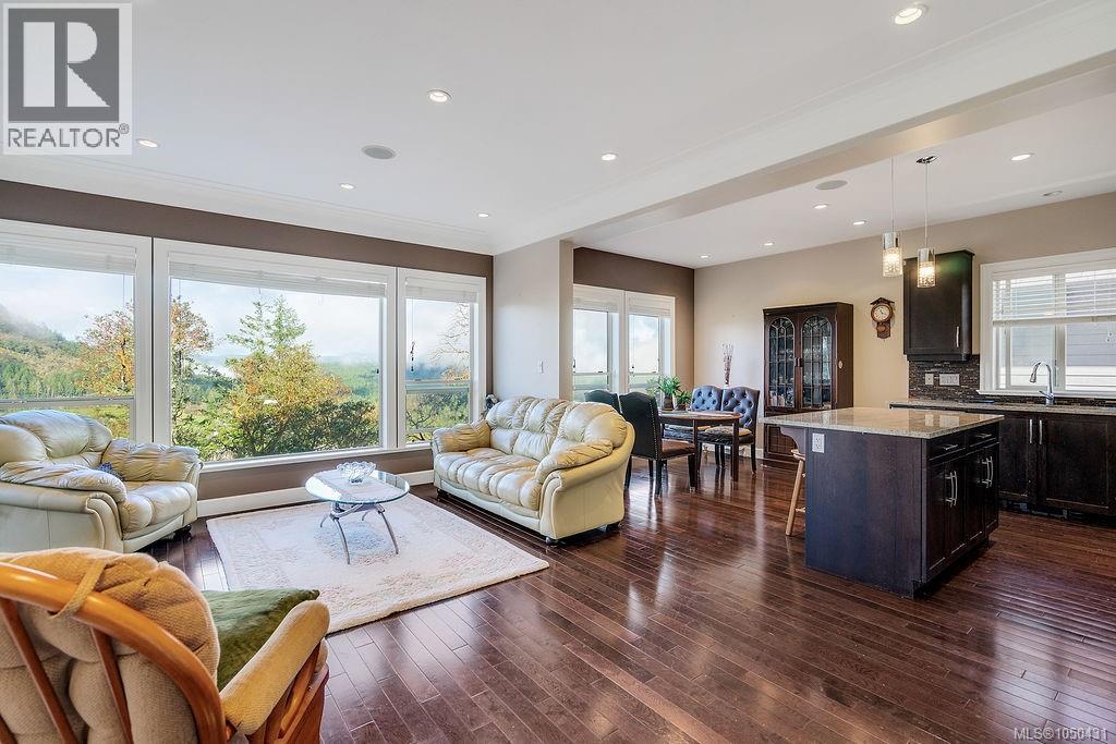 110 1177 Deerview Pl Property Photo 14