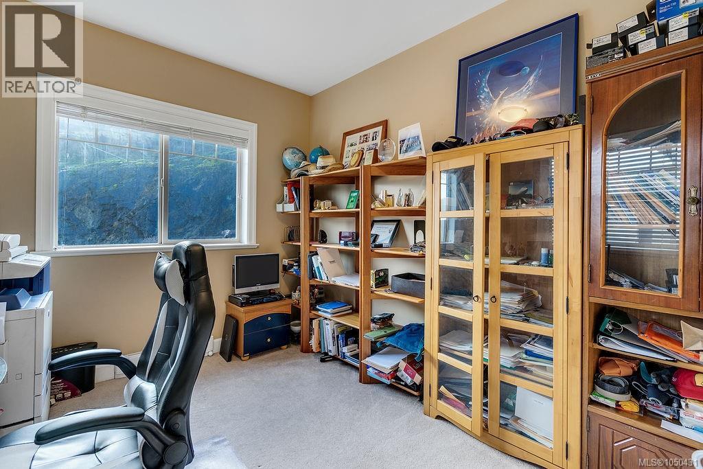 110 1177 Deerview Pl Property Photo 30