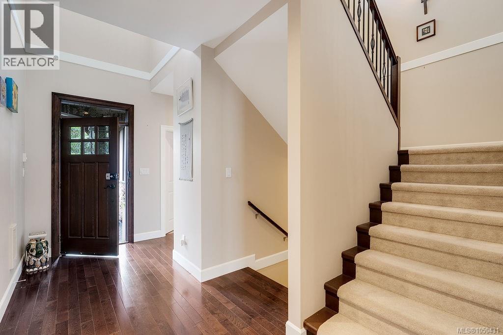110 1177 Deerview Pl Property Photo 32