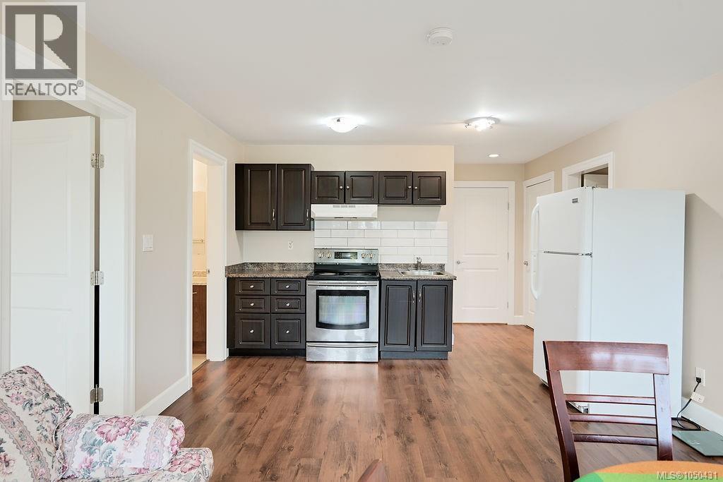 110 1177 Deerview Pl Property Photo 45