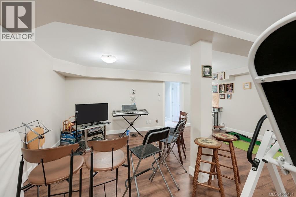 110 1177 Deerview Pl Property Photo 53