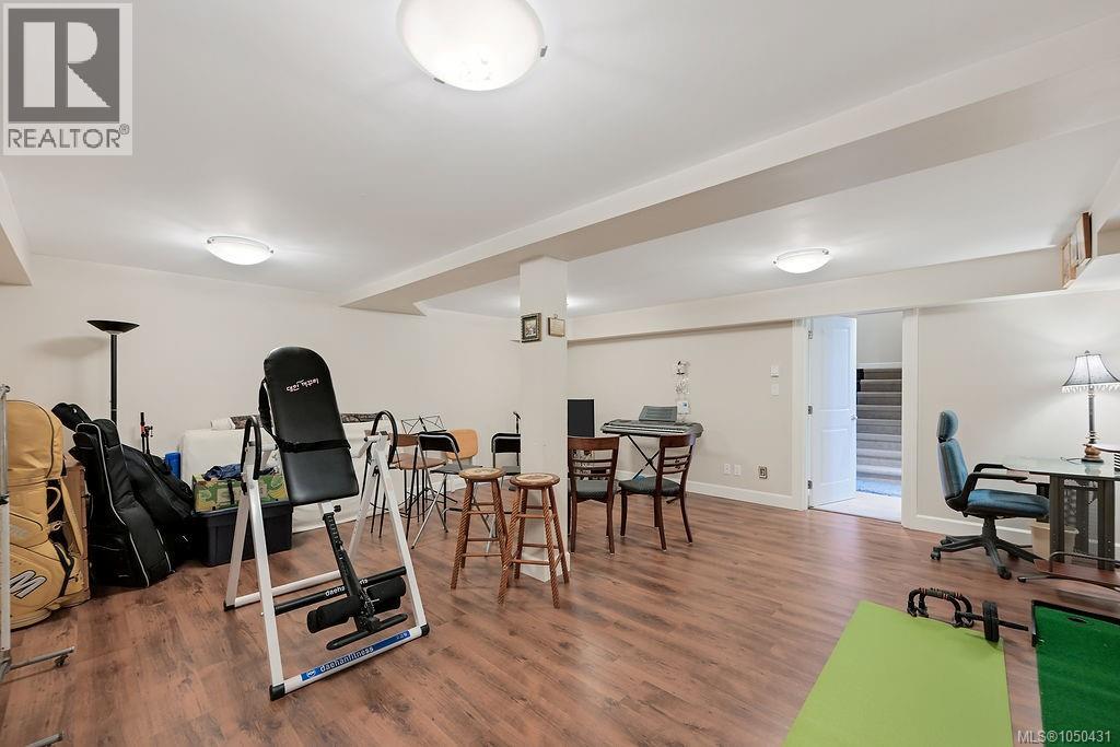 110 1177 Deerview Pl Property Photo 54