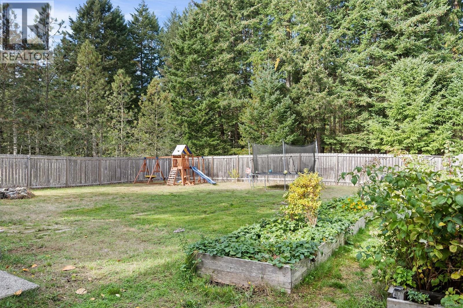 2209 Ayum Rd Property Photo 25
