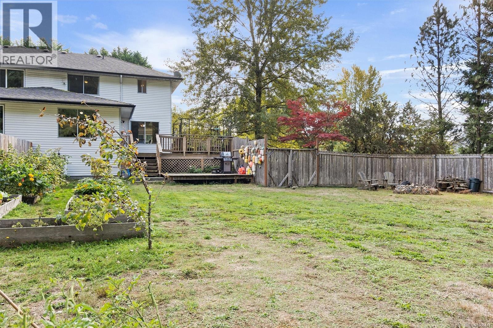 2209 Ayum Rd Property Photo 26