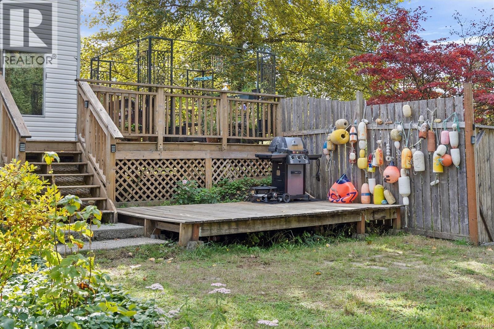 2209 Ayum Rd Property Photo 27