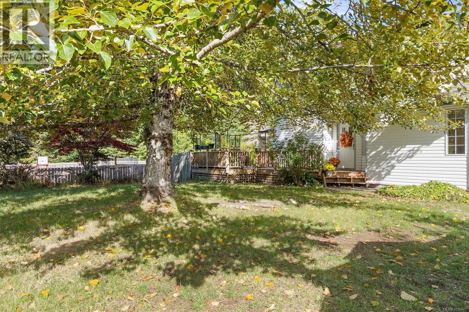 2209 Ayum Rd Property Photo 28