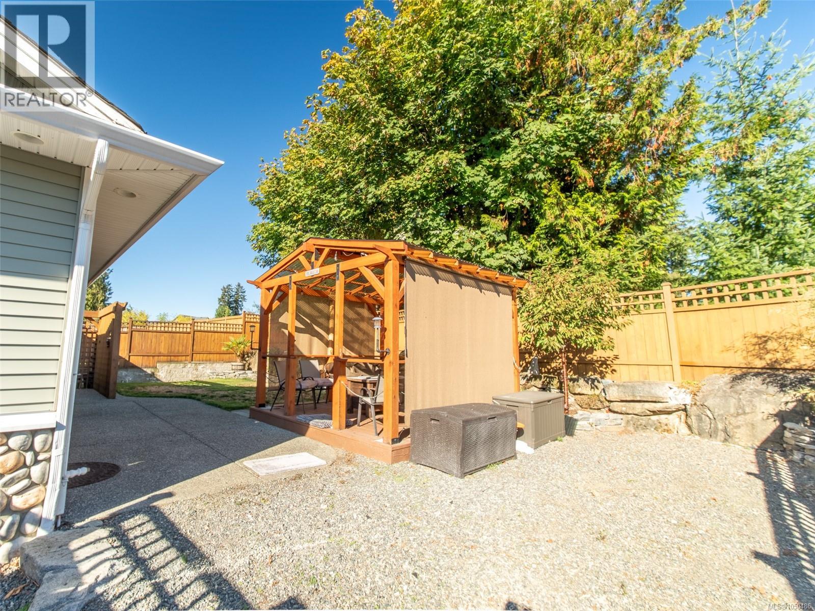 3490 Monterey Dr Property Photo 20