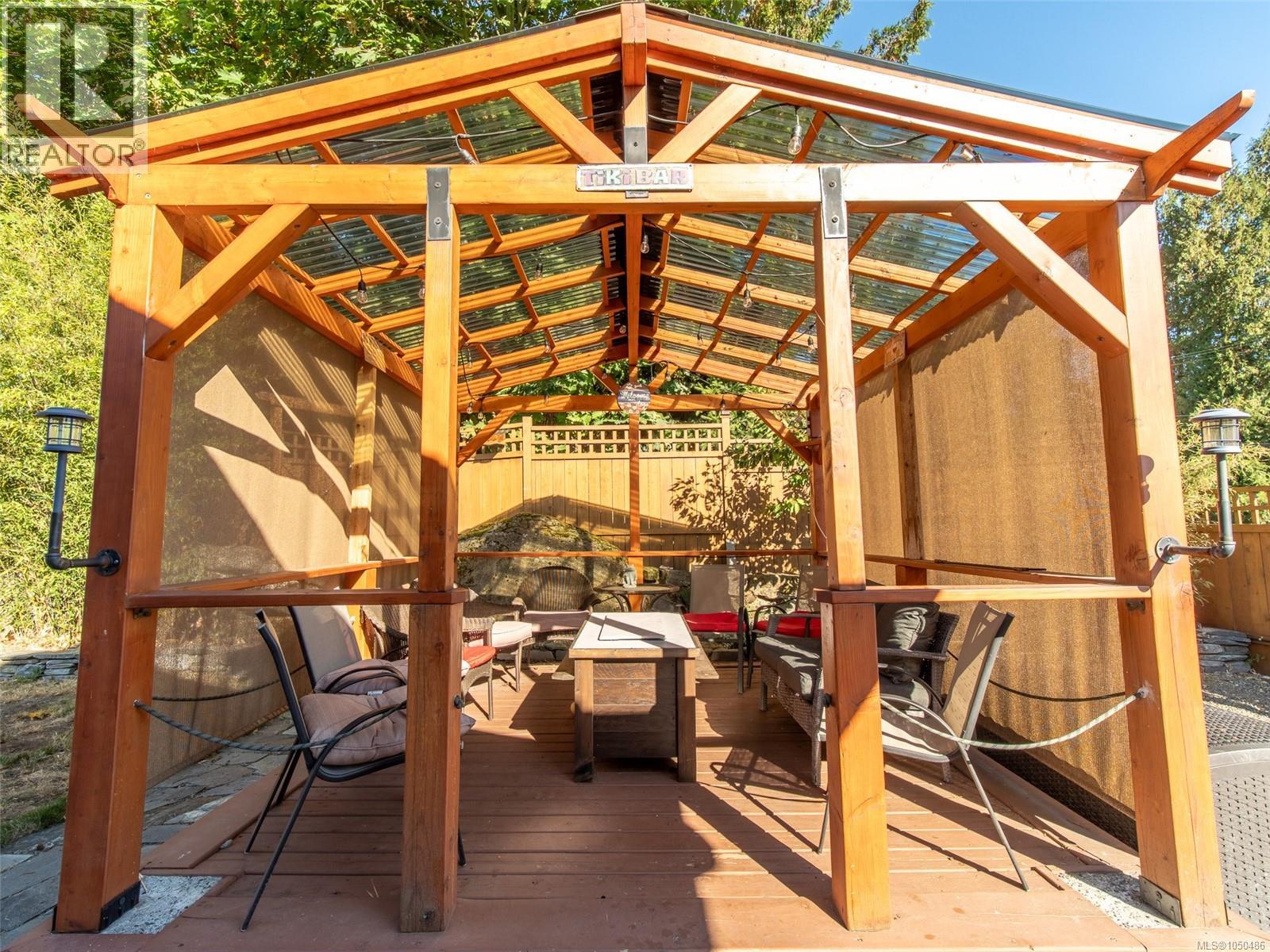3490 Monterey Dr Property Photo 21