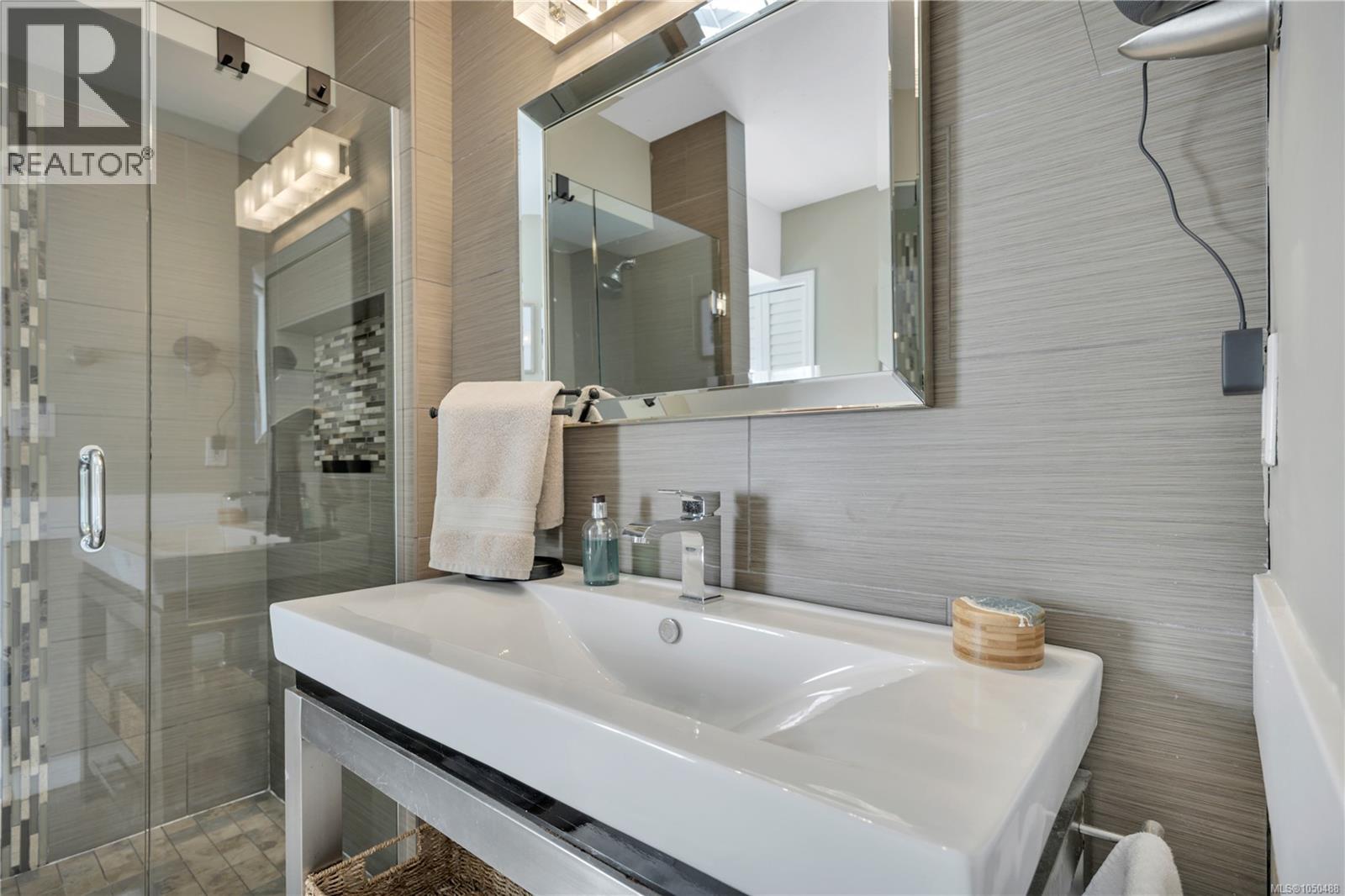 5911 Waldbank Rd Property Photo 44
