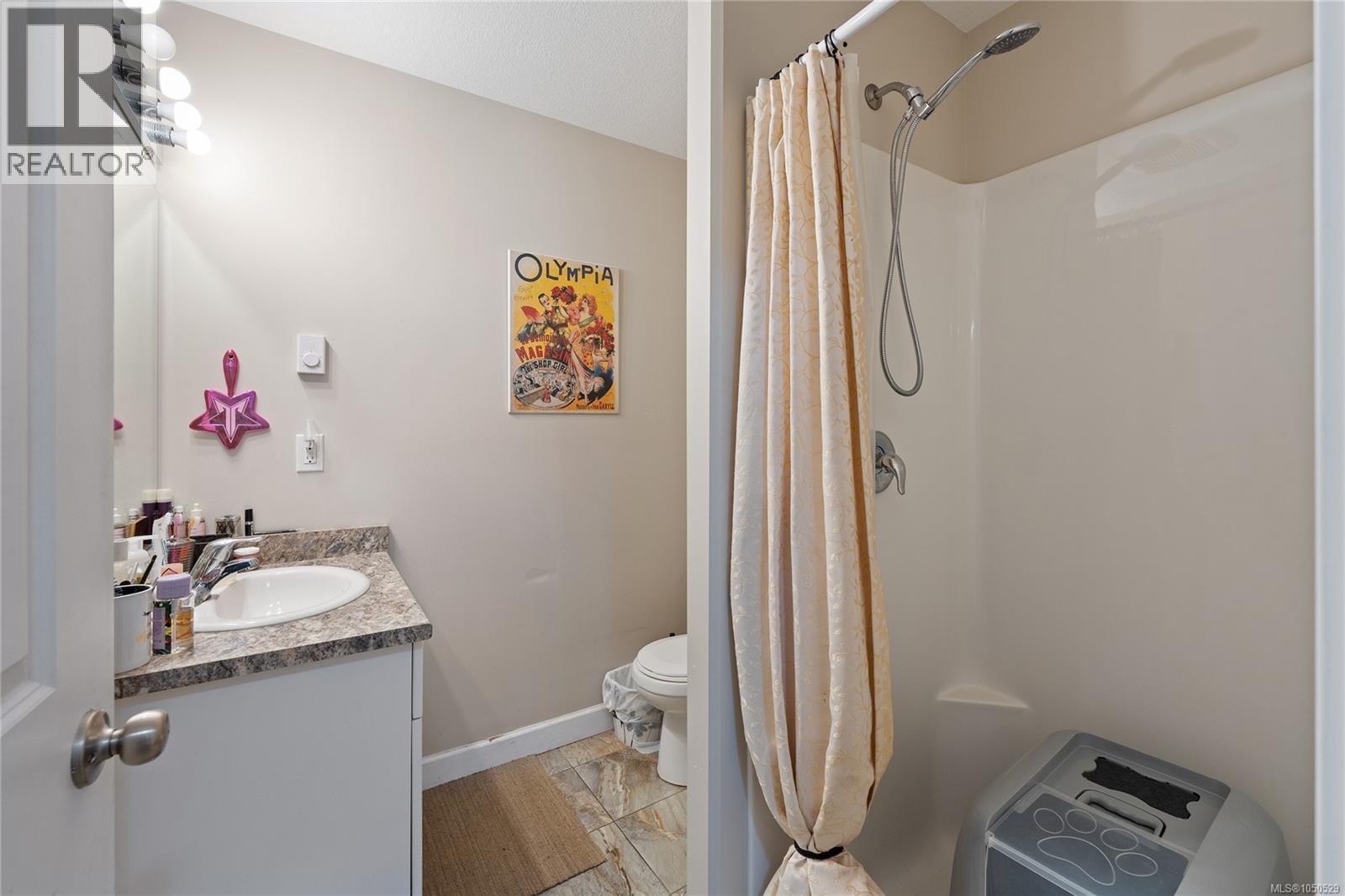 611 Sandy Crt Property Photo 45