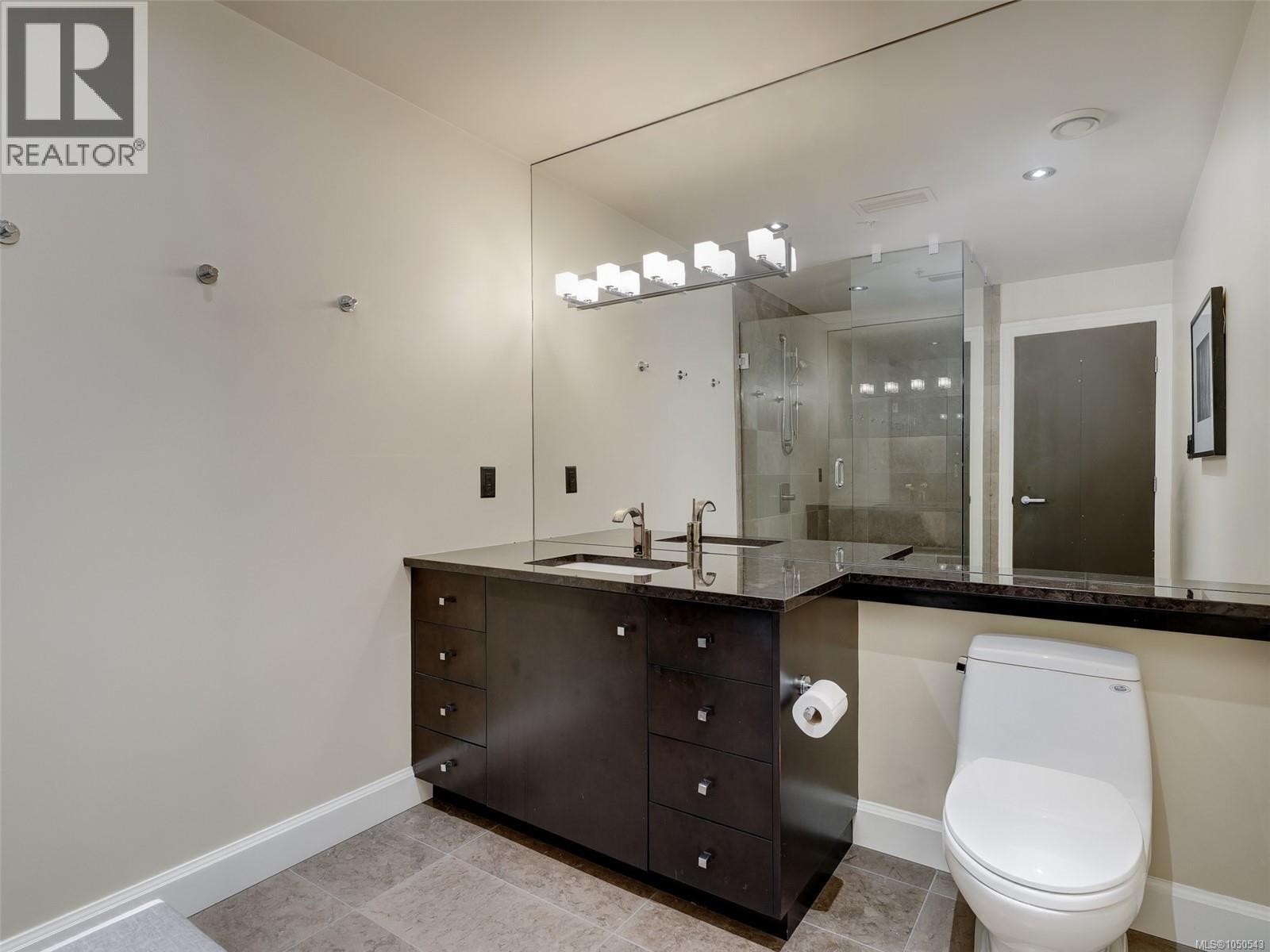924 21 Dallas Rd Property Photo 25