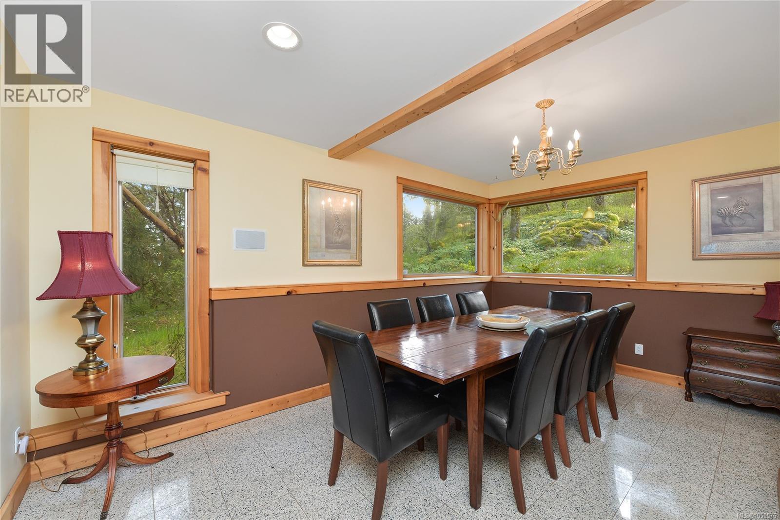 4836 Spring Rd Property Photo 12