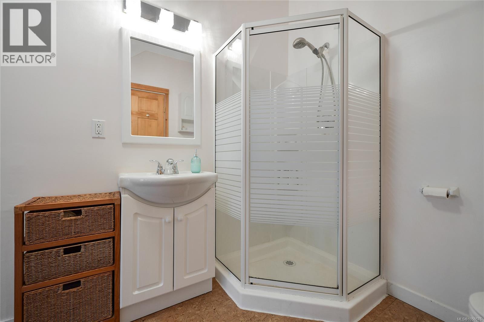 4836 Spring Rd Property Photo 29