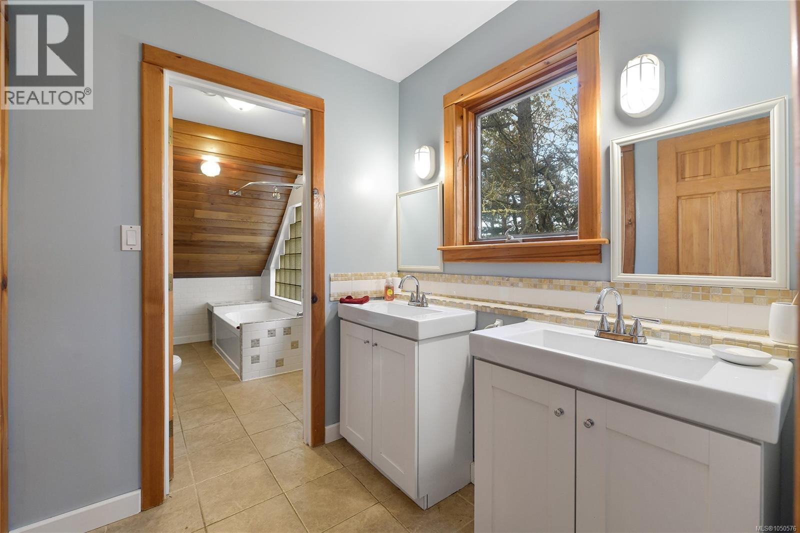 4836 Spring Rd Property Photo 30