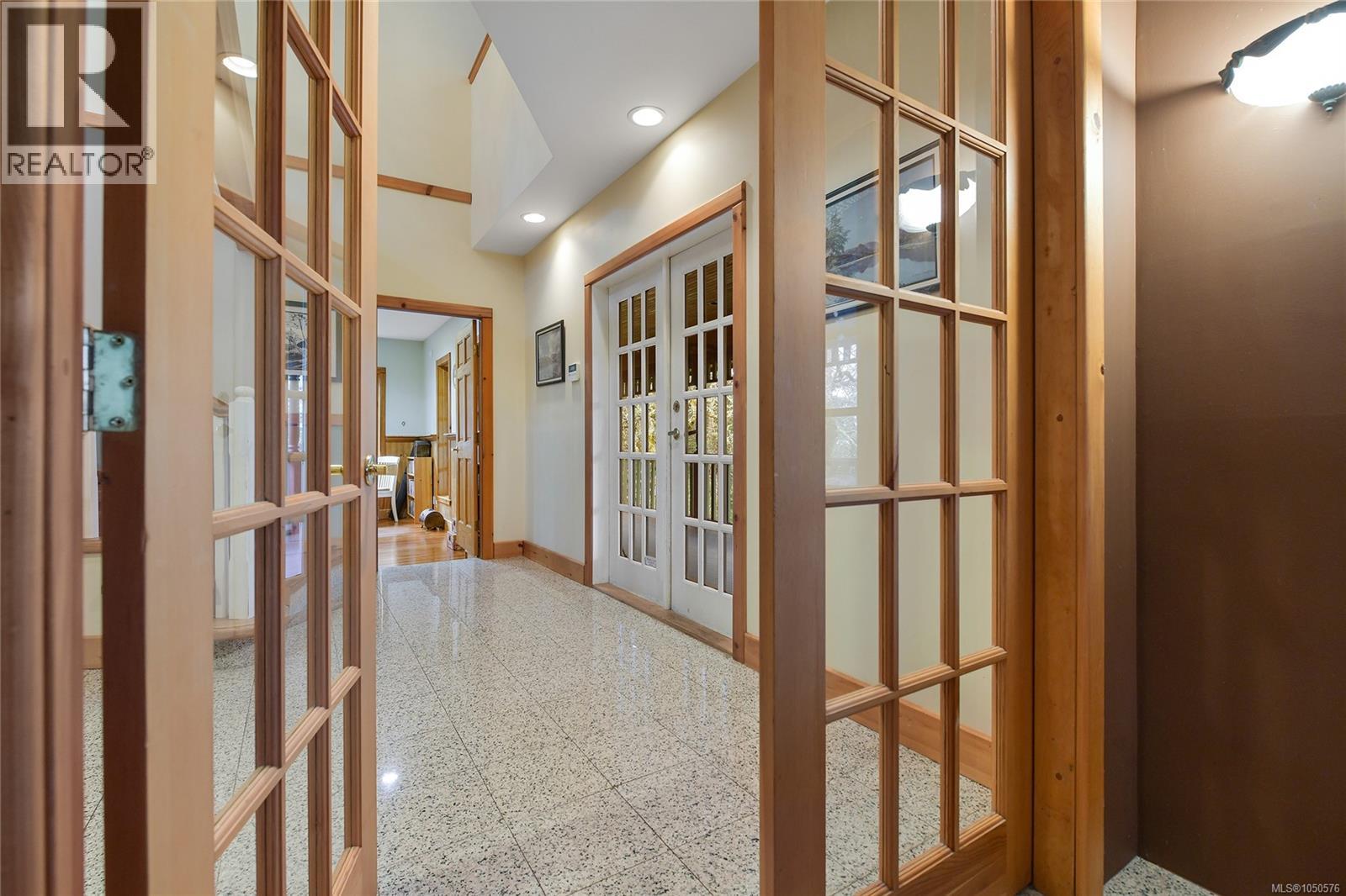 4836 Spring Rd Property Photo 43