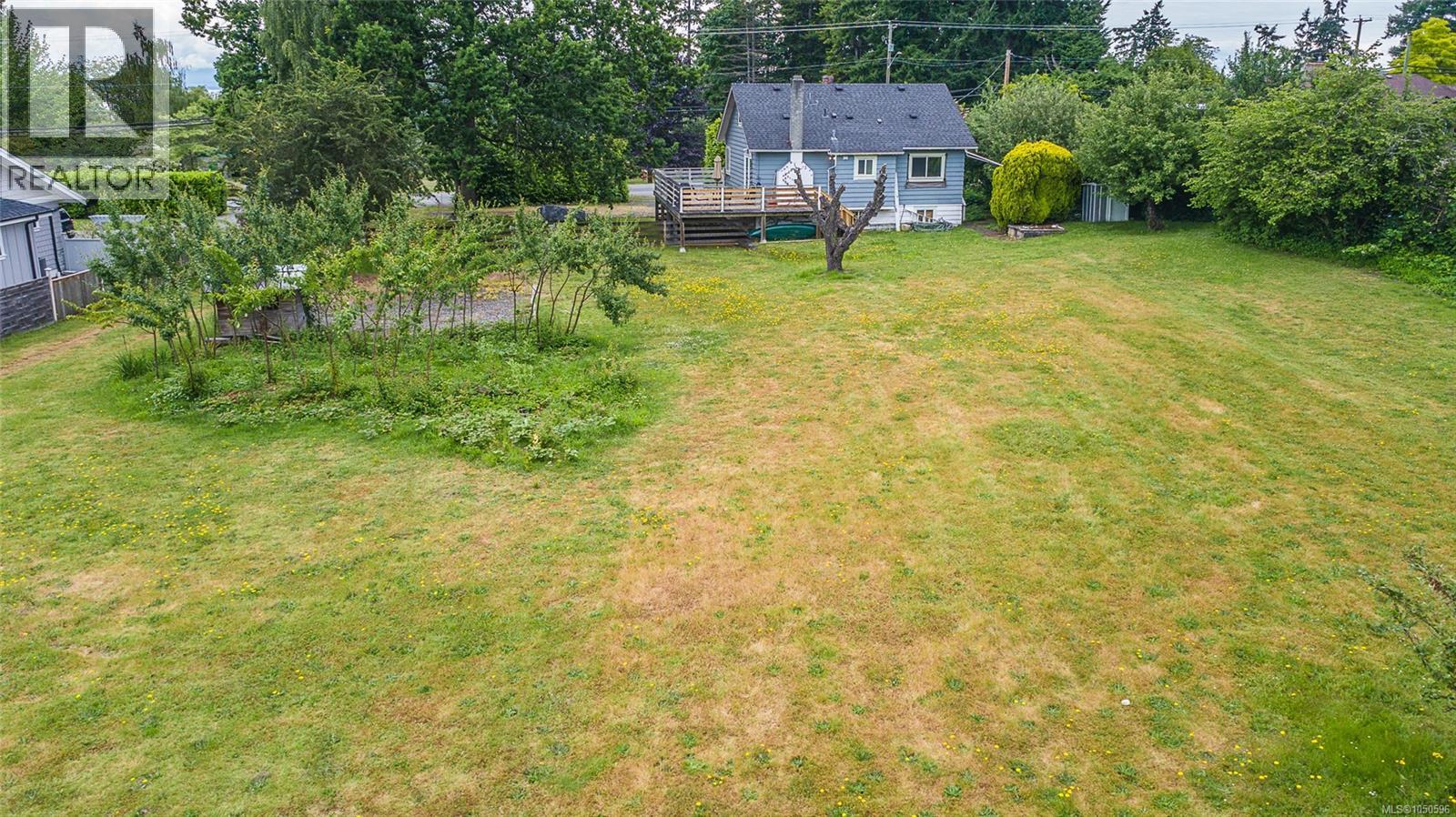 7261 Lantzville Rd Property Photo 29