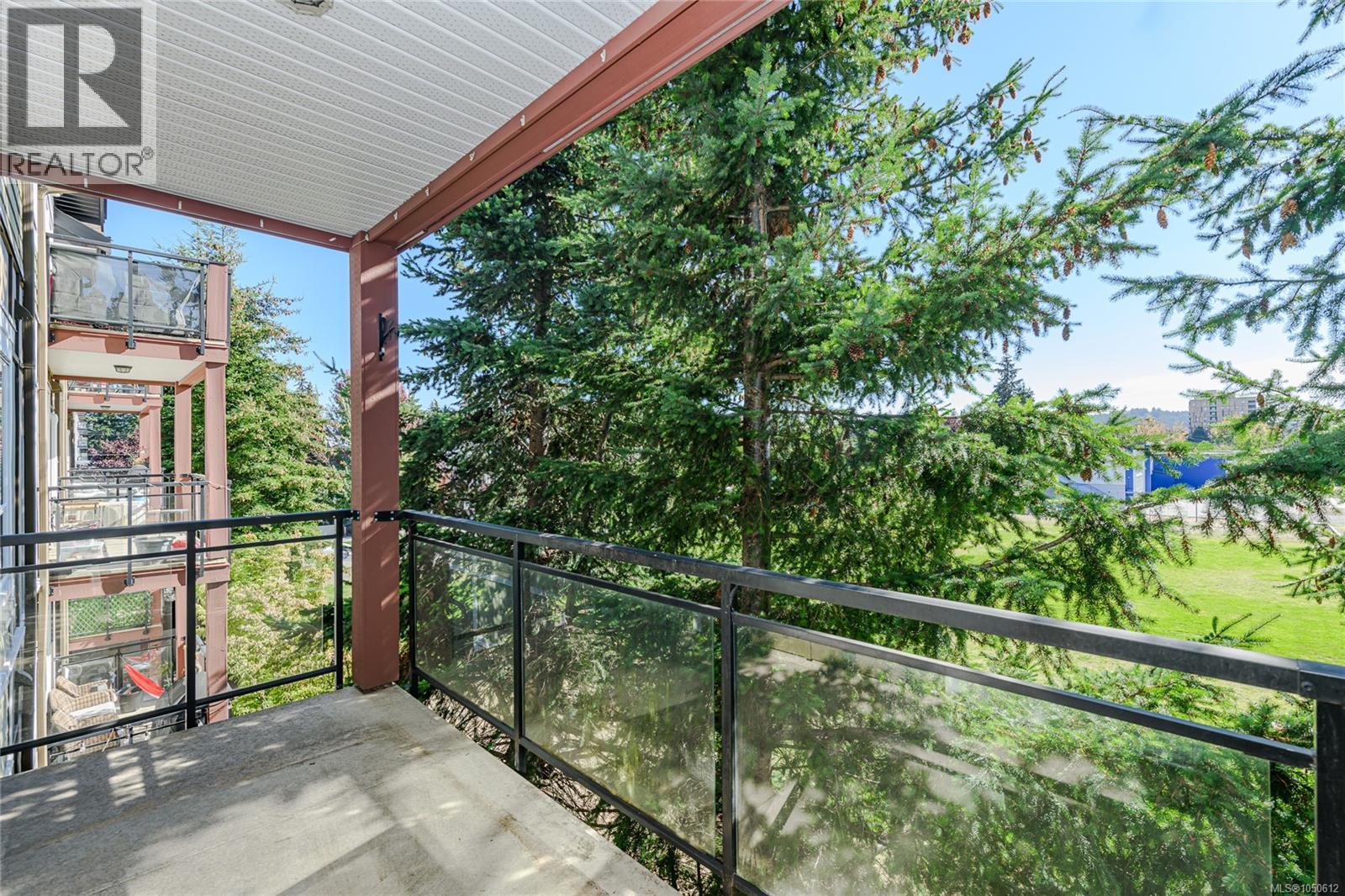 317 2710 Jacklin Rd Property Photo 11