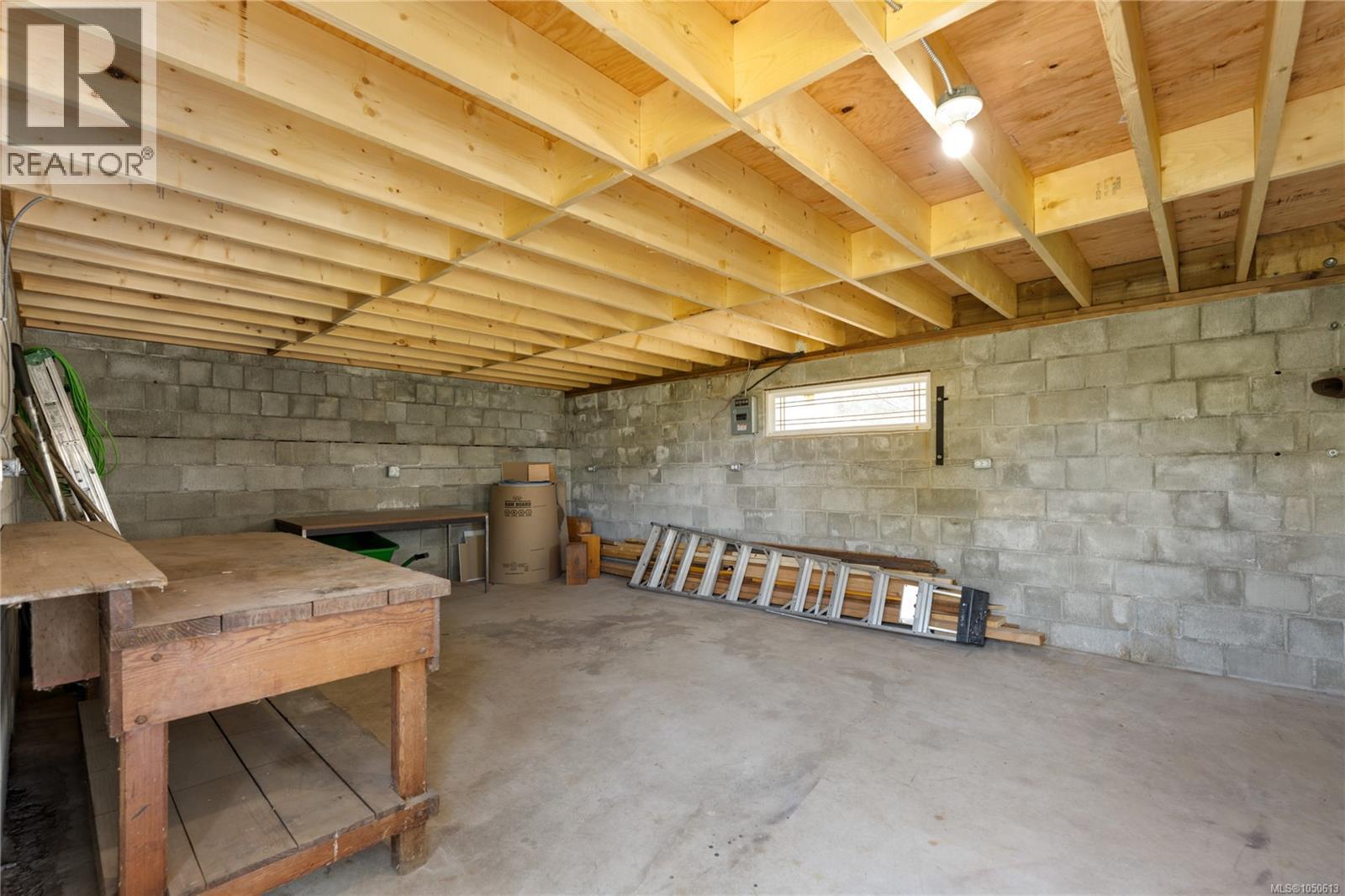8108 Southwind Dr Property Photo 72