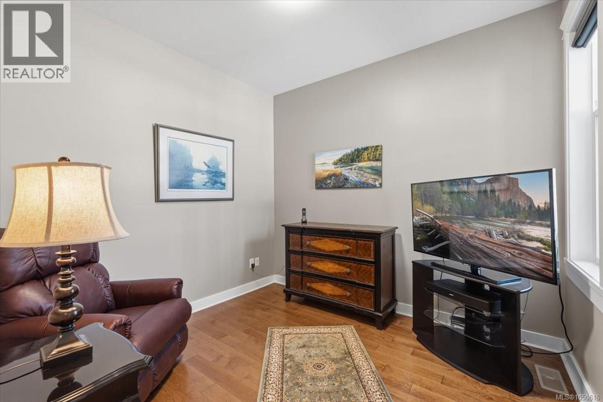 6158 Arlin Pl Property Photo 15