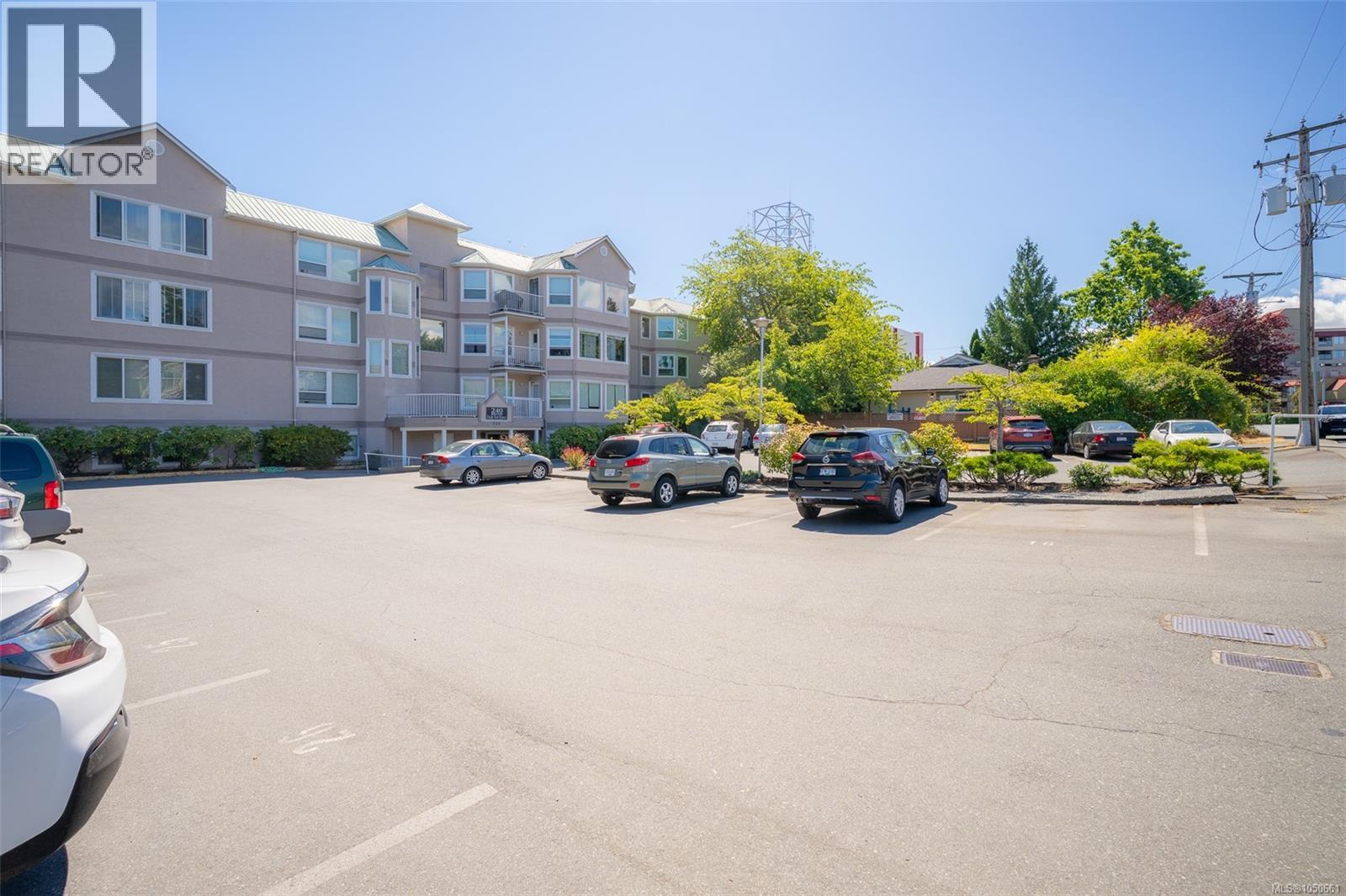 305 240 Milton St Property Photo 1