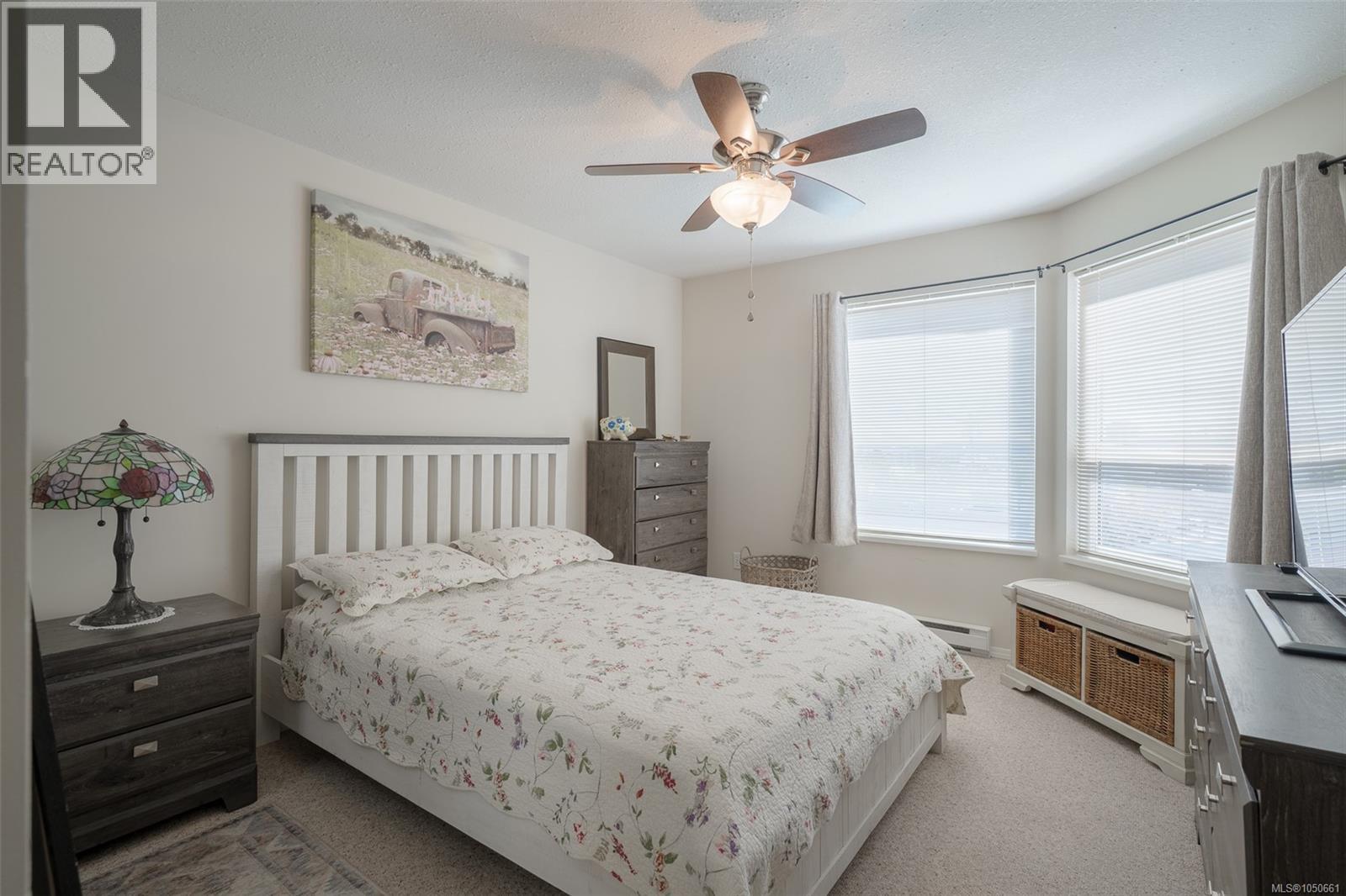305 240 Milton St Property Photo 16