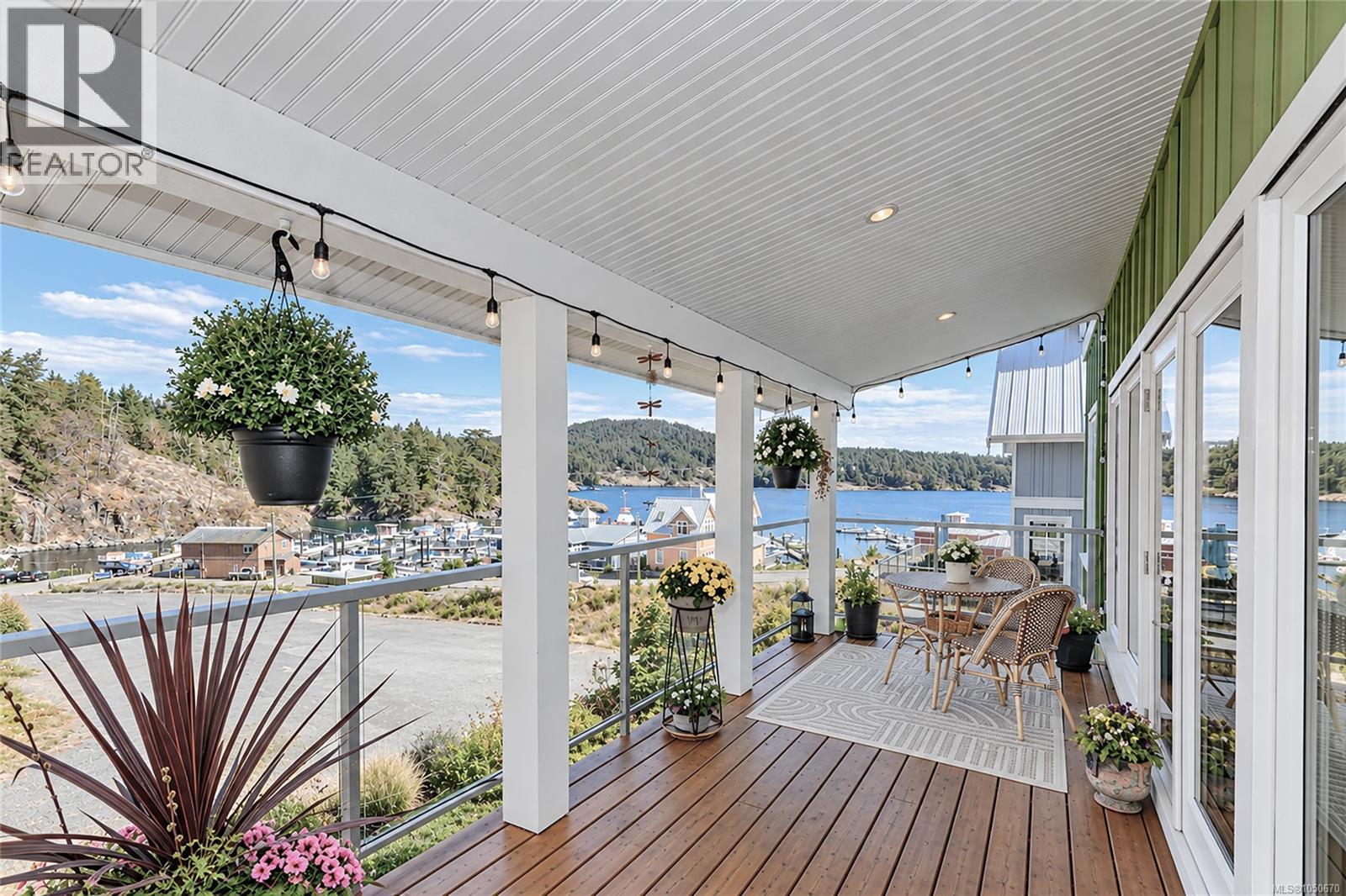 200 Marina Way Property Photo 8