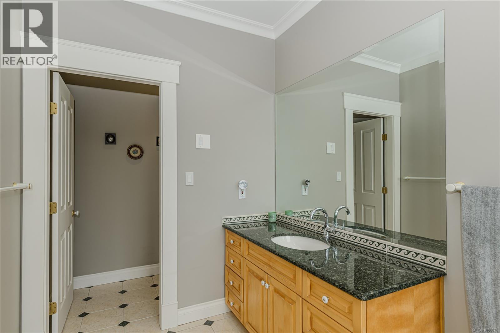 5000 Sooke Hanger Dr Property Photo 36