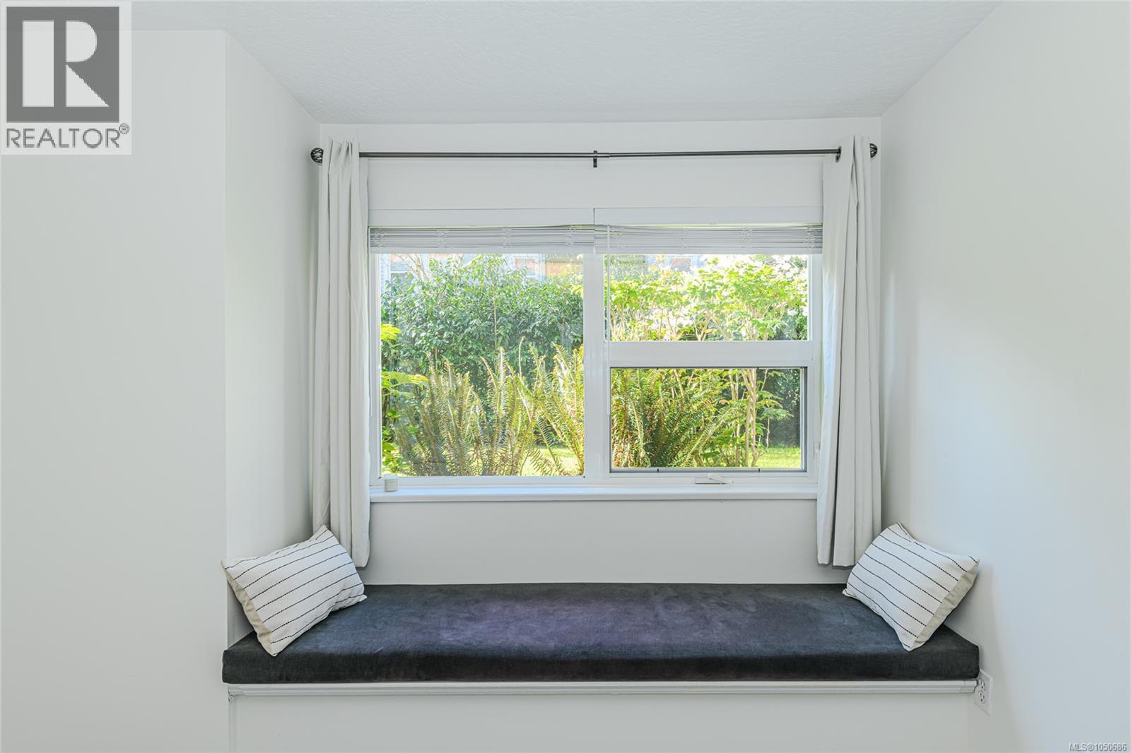 103 3180 Albina St Property Photo 11