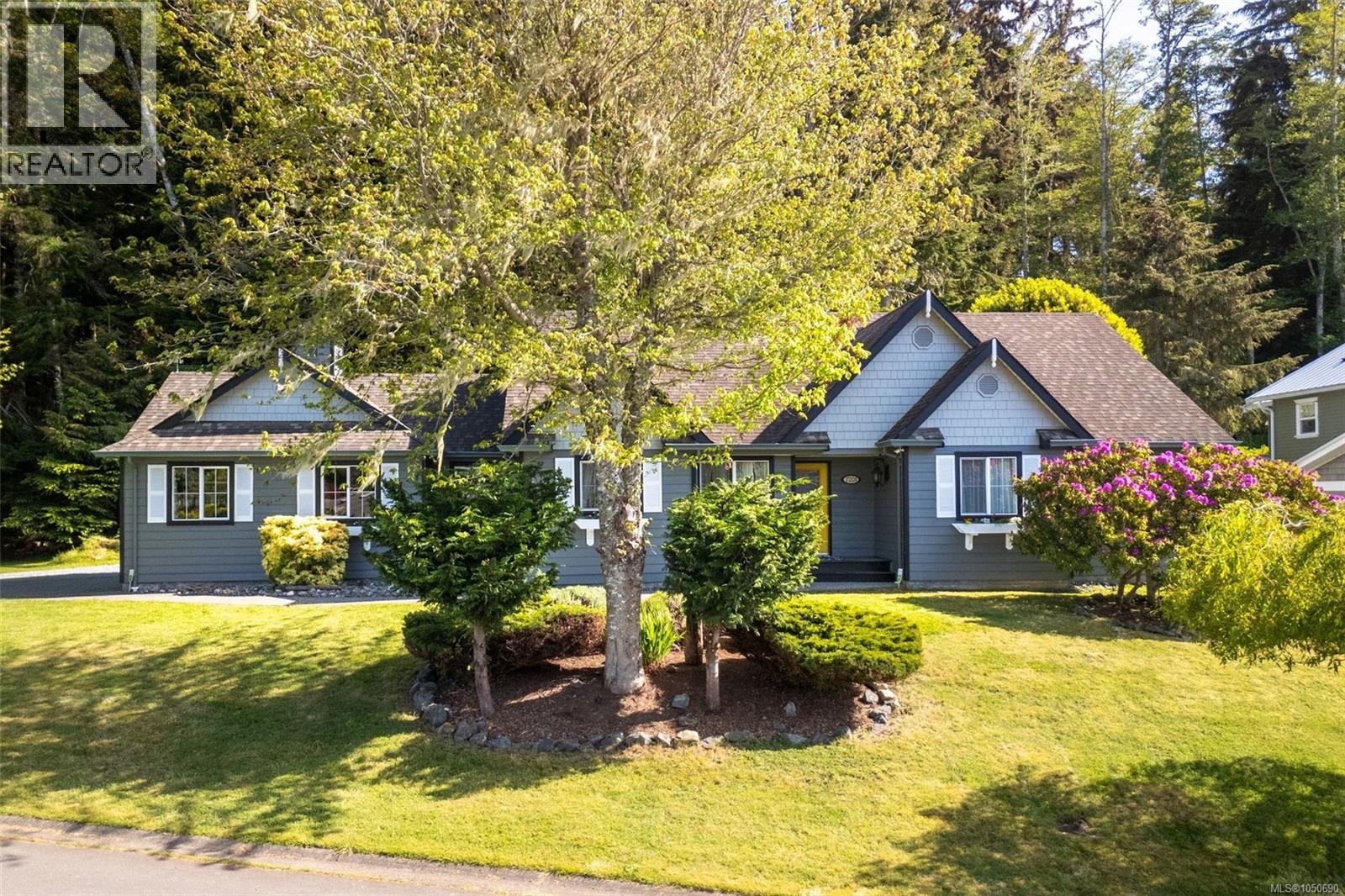 7201 Austins Pl Property Photo 1