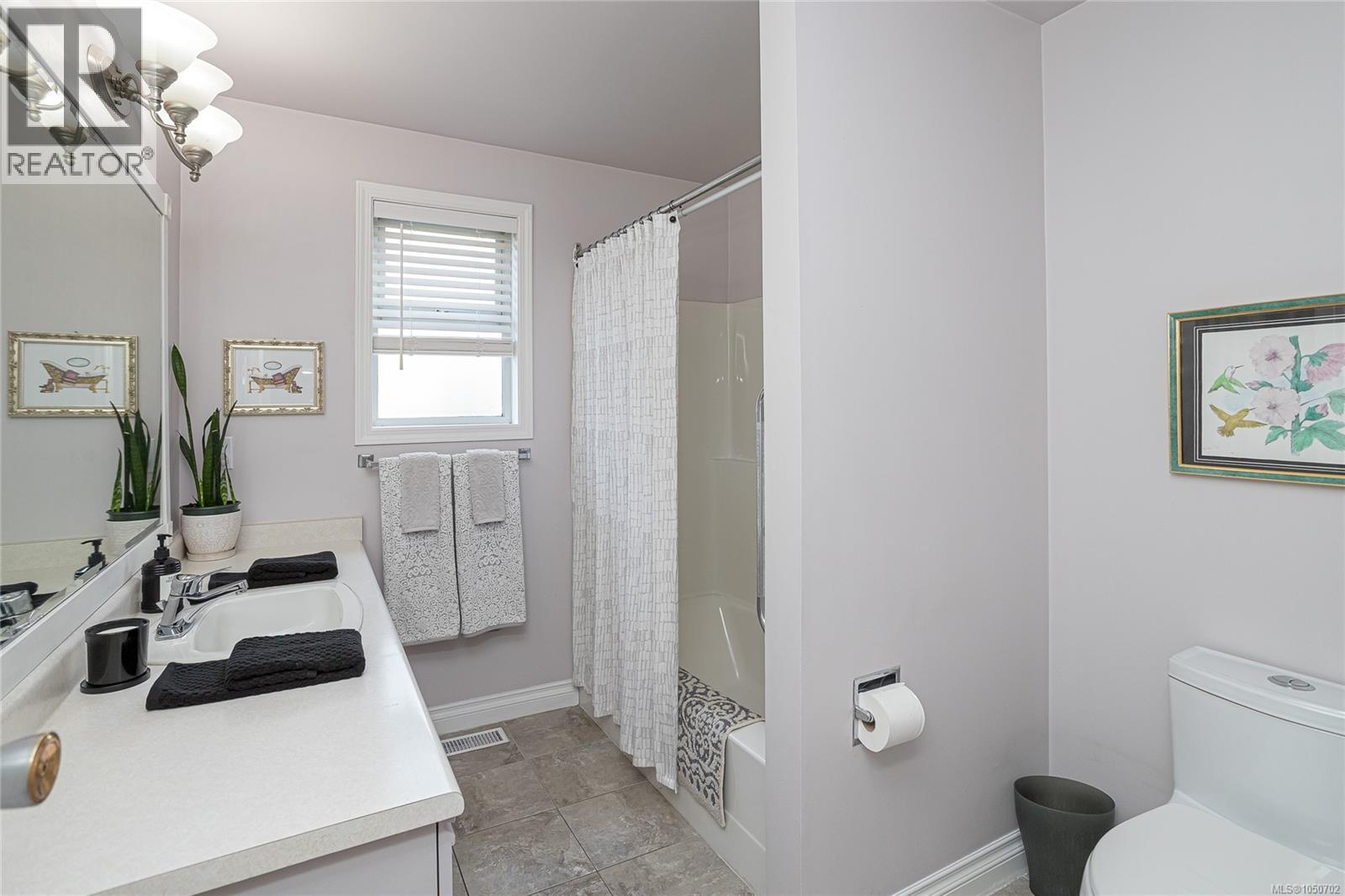 3155 Earl Grey St Property Photo 17
