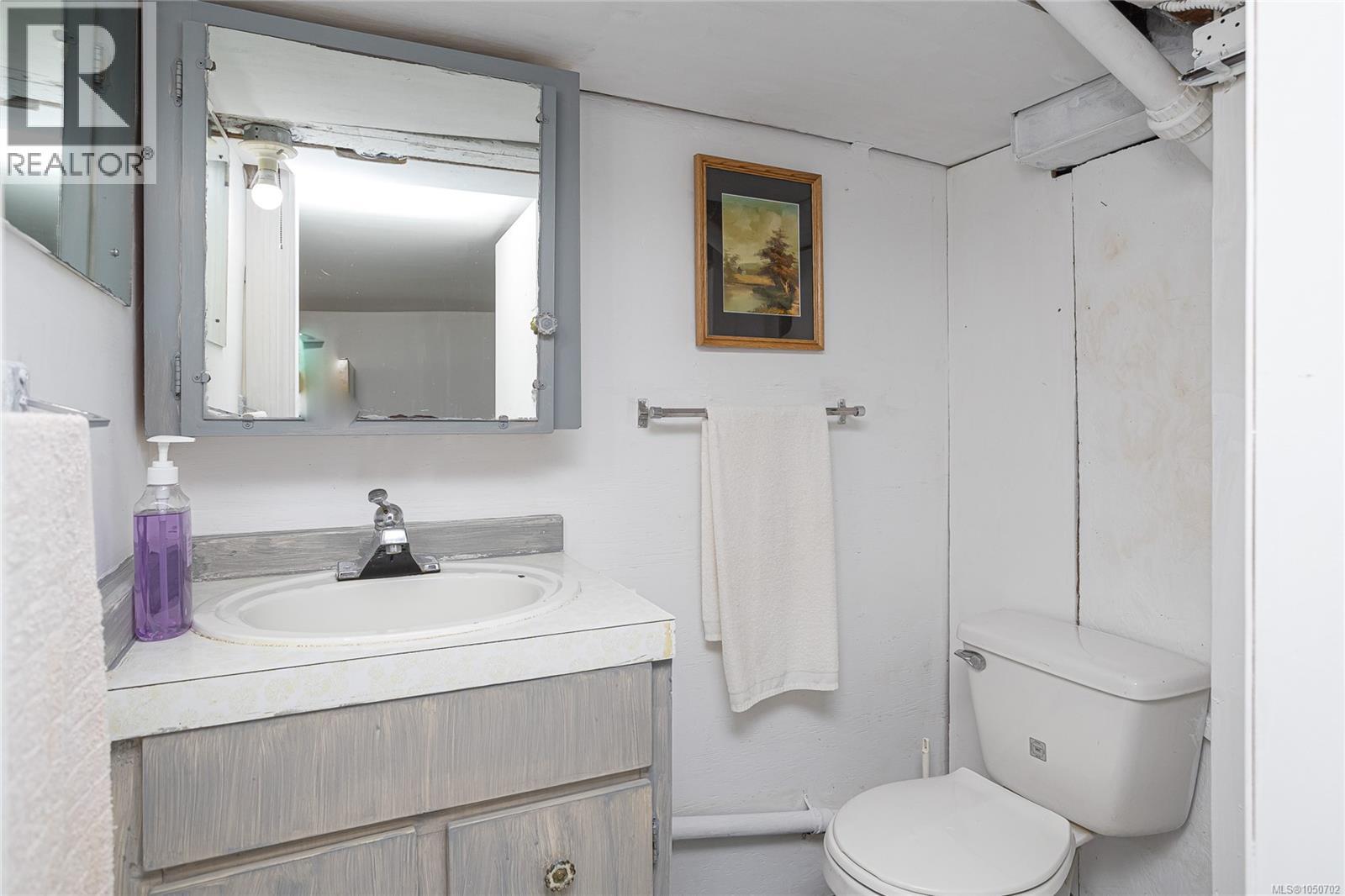 3155 Earl Grey St Property Photo 23