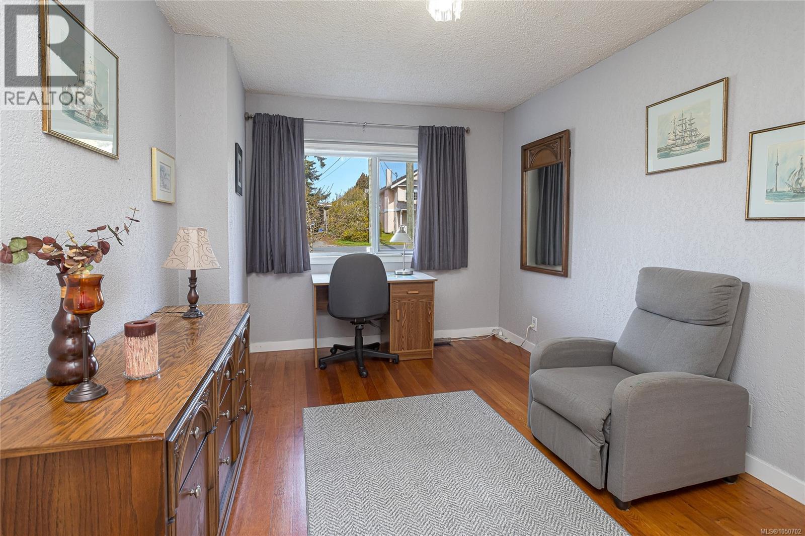 3155 Earl Grey St Property Photo 24