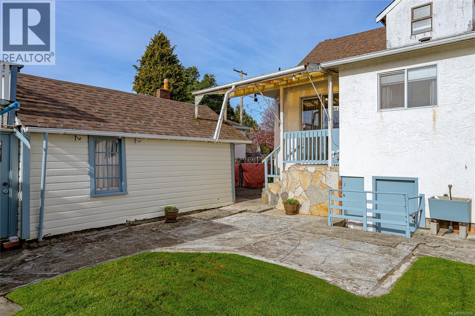 3155 Earl Grey St Property Photo 35
